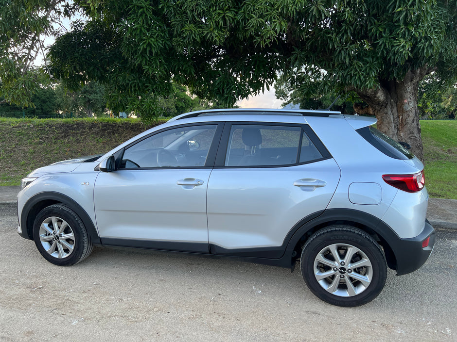 Kia Stonic 382 - Boîte manuelle